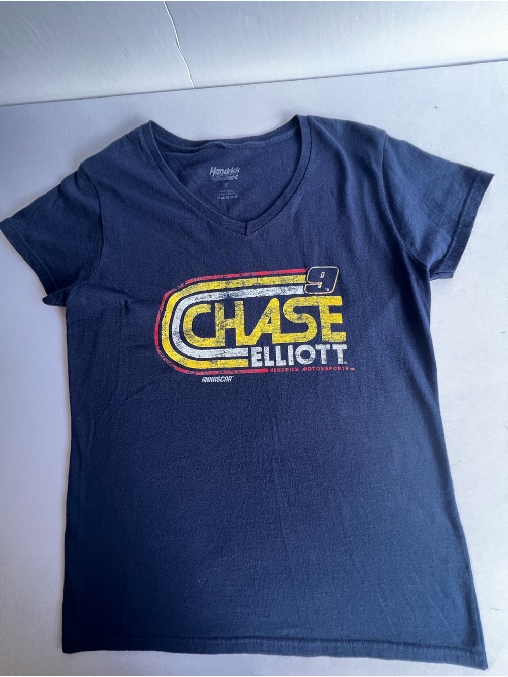 HENDRICK MOTORSPORTS CHASE ELLIOTT #9 NASCAR T-SHIRT SHORT SLEEVE YOUTH MEDIUM